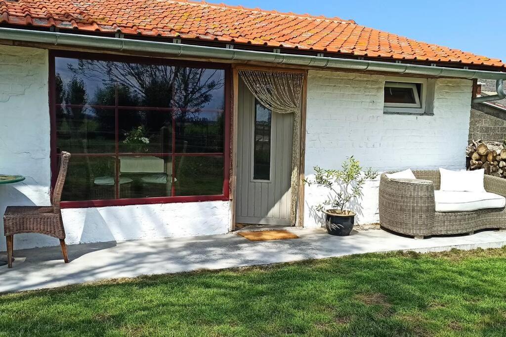 Korentil . Cosy House With Private Garden Де Хаан Екстериор снимка