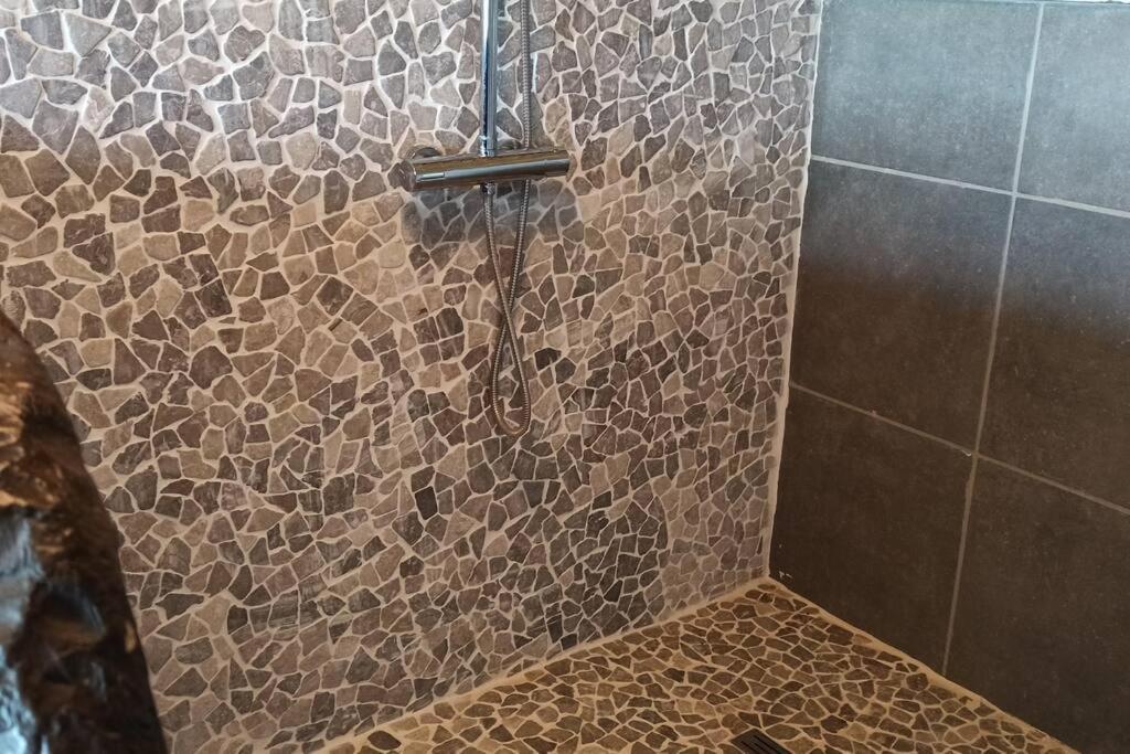 Korentil . Cosy House With Private Garden Де Хаан Екстериор снимка